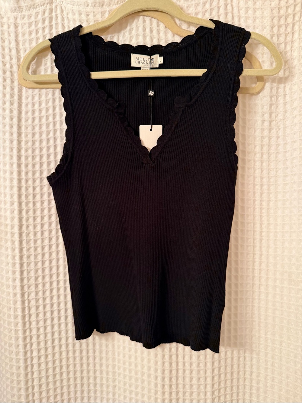 Molly Bracken Black Ribbed Scalloped V-Neck Tank